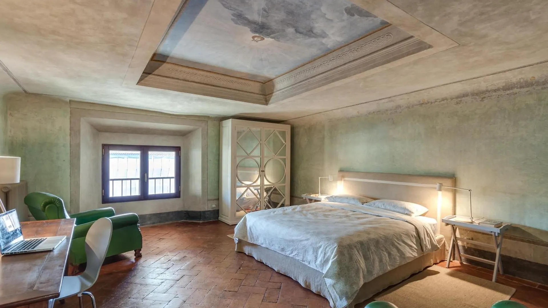 Accademia Frescoes Apartment Firenze