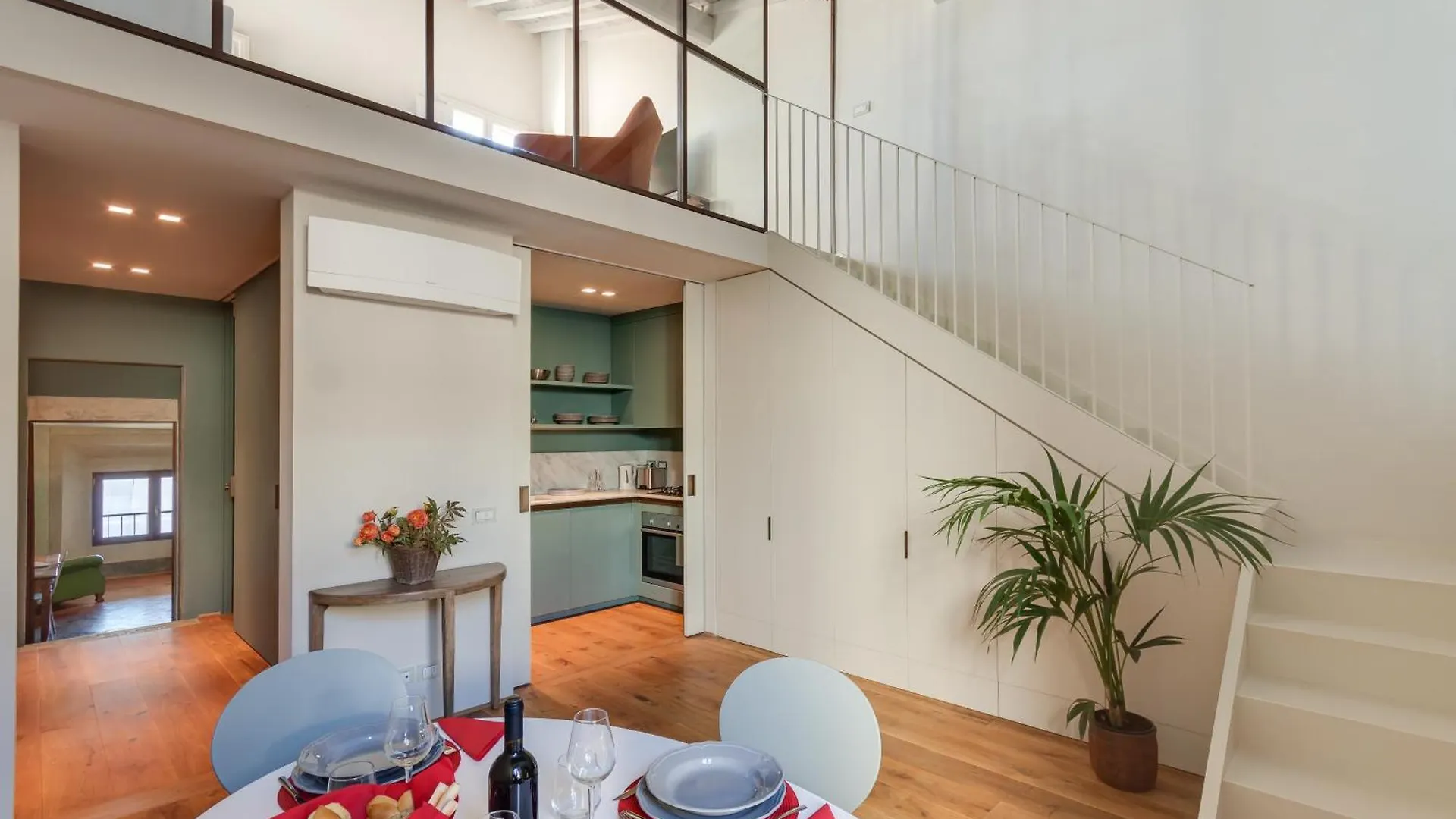 Accademia Frescoes Apartment Firenze