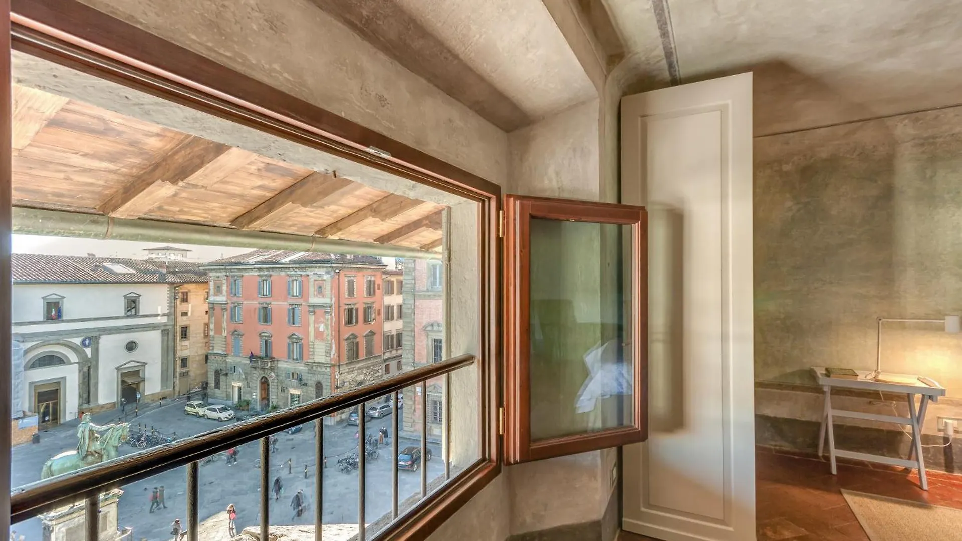 Accademia Frescoes Apartment Firenze
